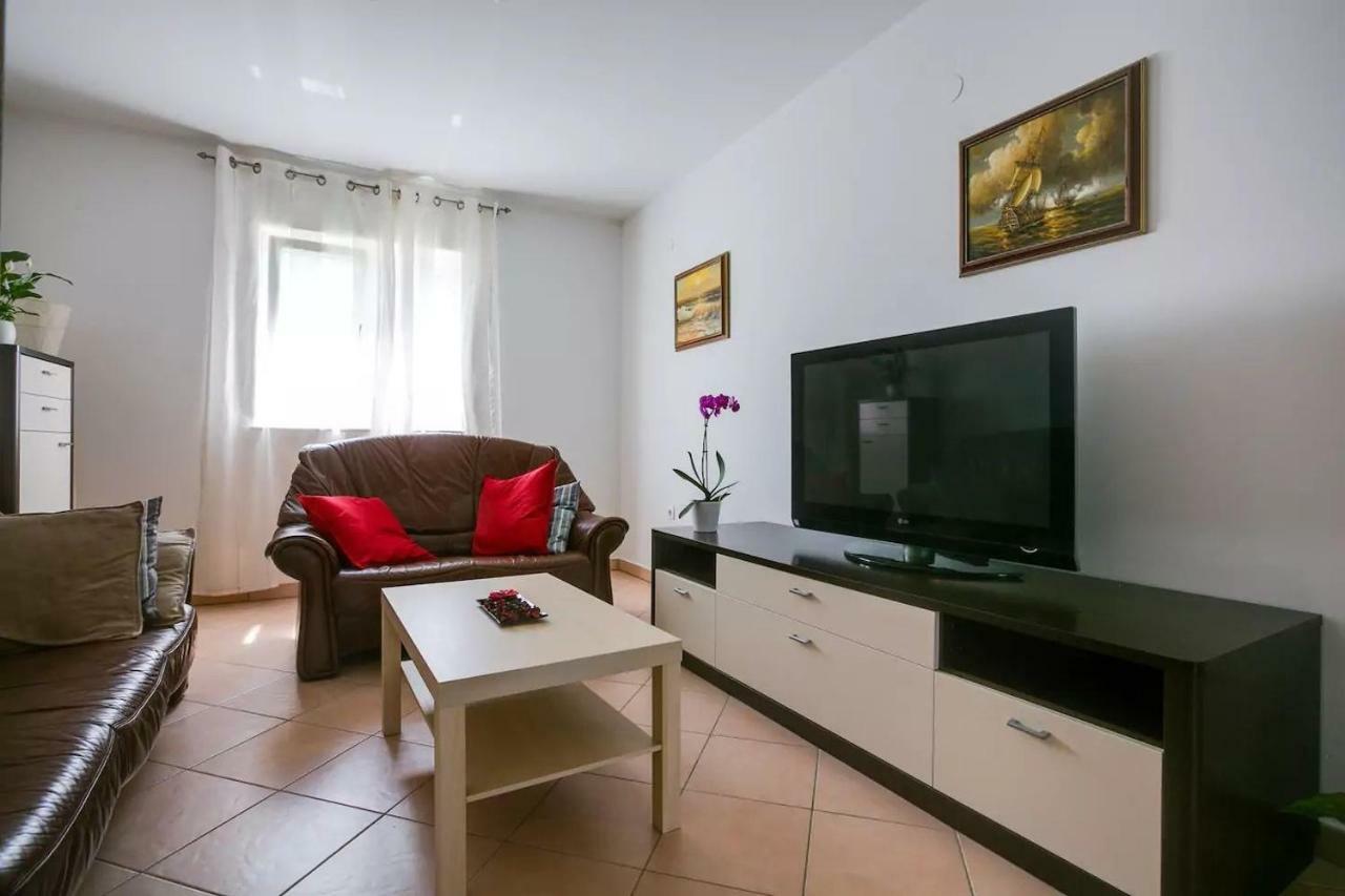 Apartment Vitalia 2+2 Poreč Zewnętrze zdjęcie