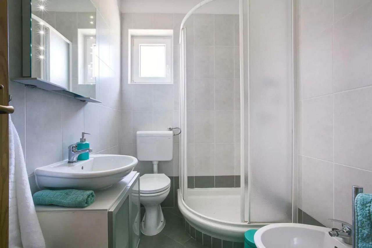 Apartment Vitalia 2+2 Poreč Zewnętrze zdjęcie